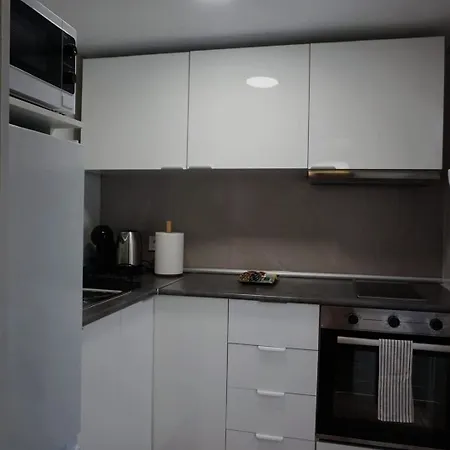 Casa A 150 Metros De La Playa Con Patio En El Palo 马拉加